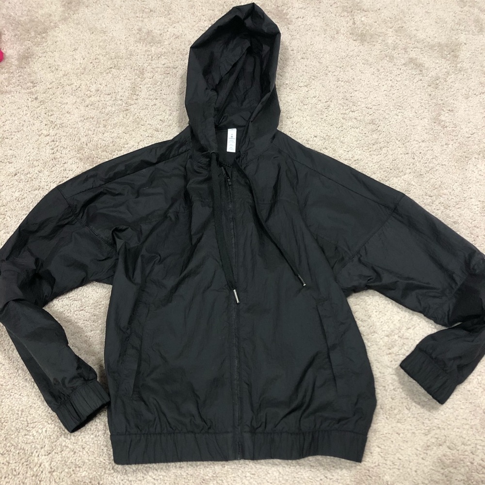 Lululemon rain jacket - size 6
